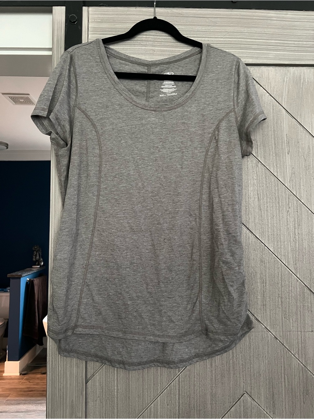 Deep Scoop Neck Grey Athletic Works XXL Shirt